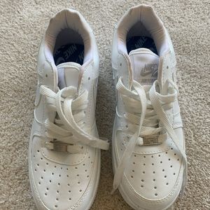 Nike Air Force 1 White US 7